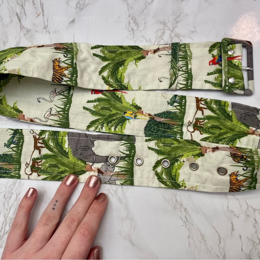 Tropical Print Dress - Picture 14 of 16